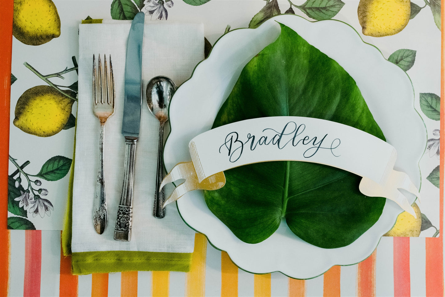 Classic Gold Banner Table Place Cards